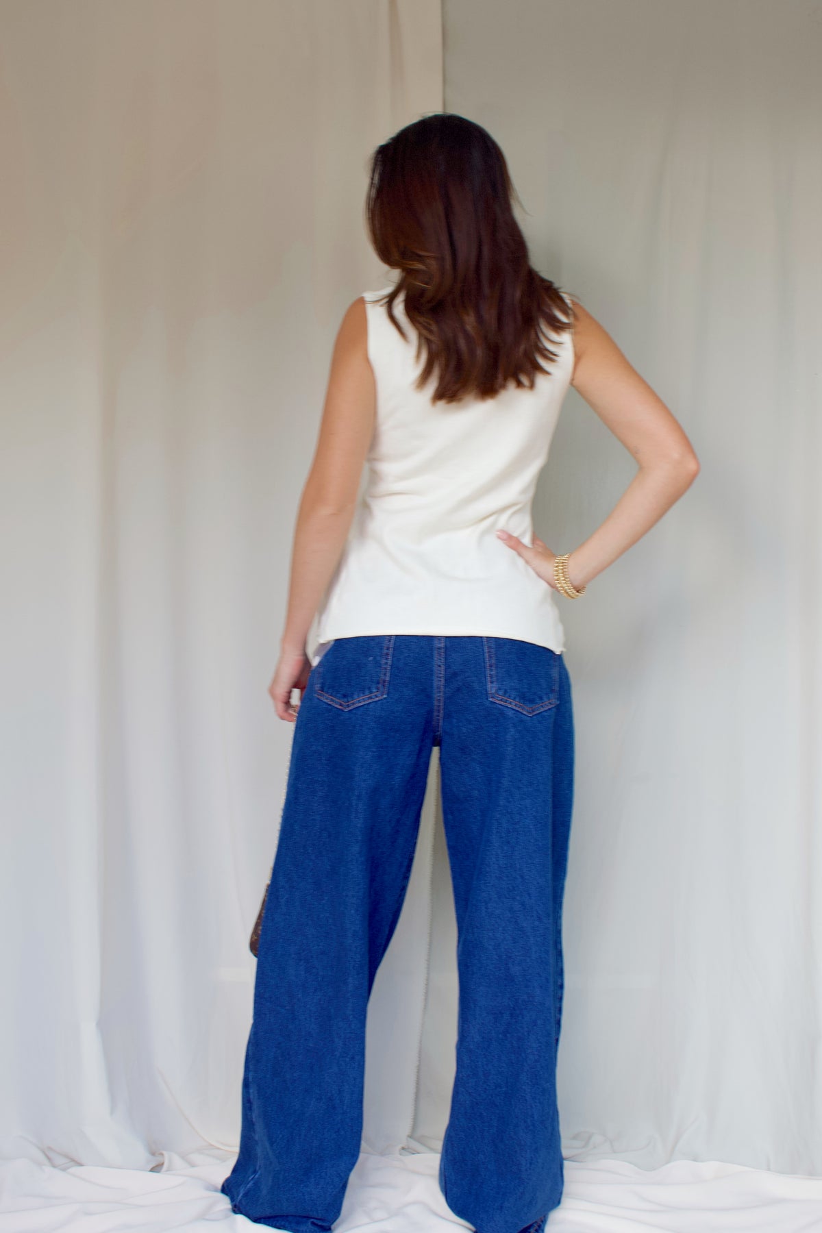 ANA JEAN