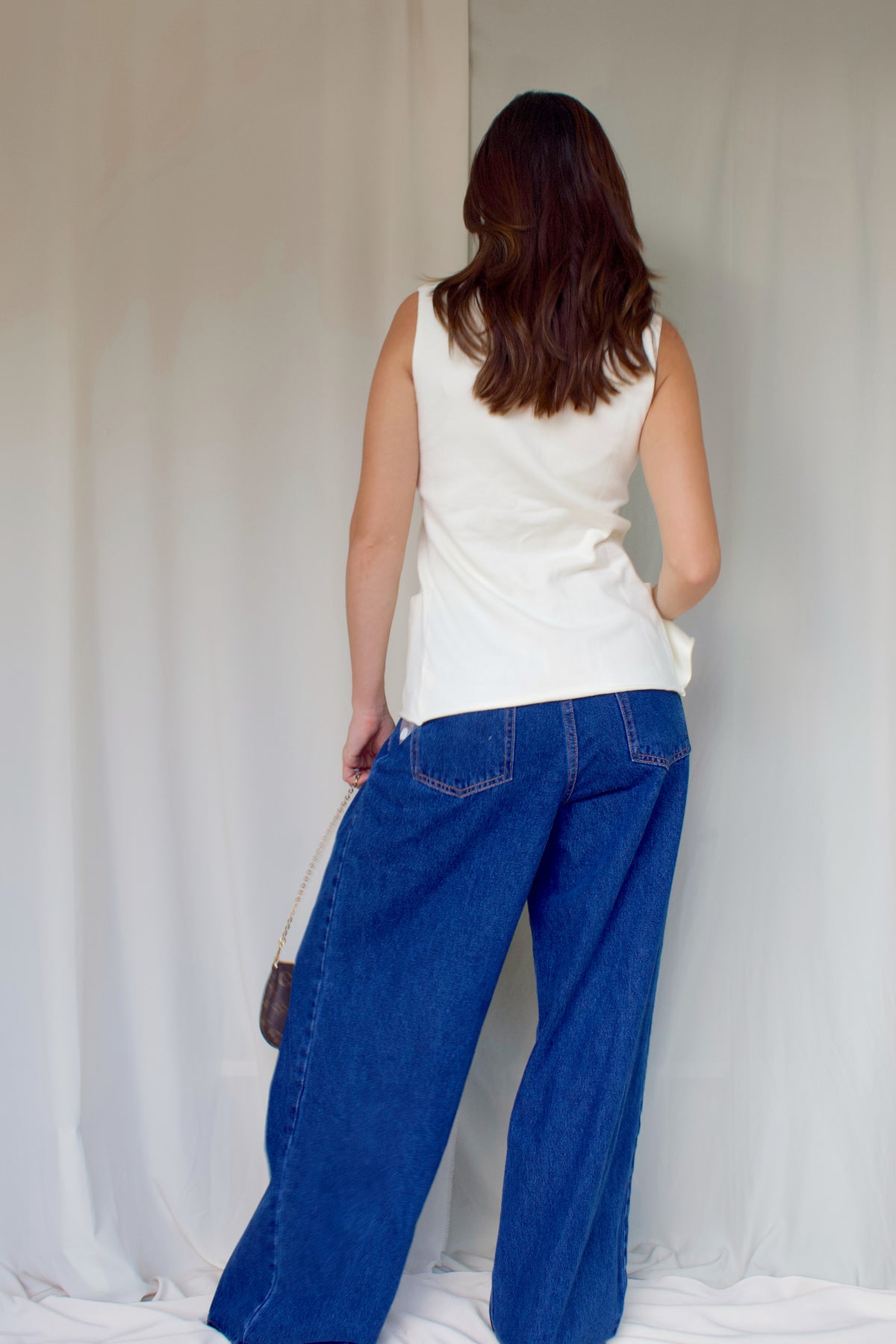 ANA JEAN
