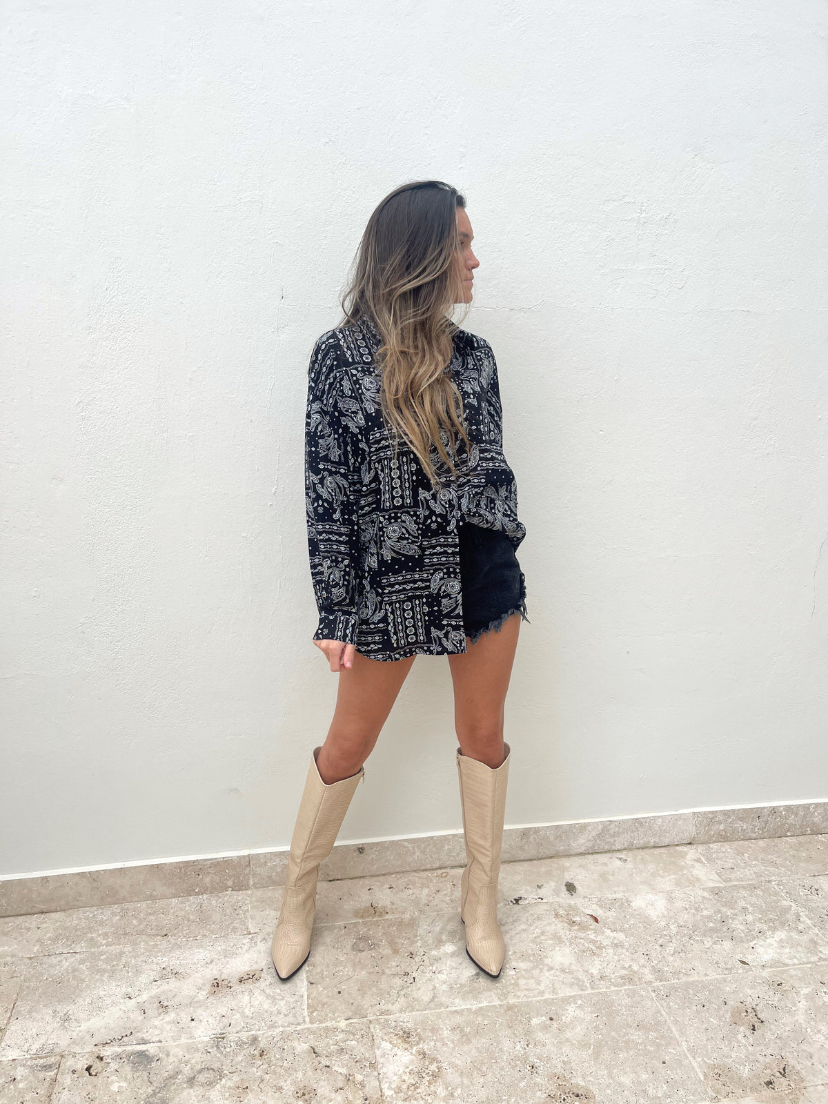 AYDEN PAISLEY BUTTON DOWN