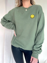 VANCE SMILE SWEATER