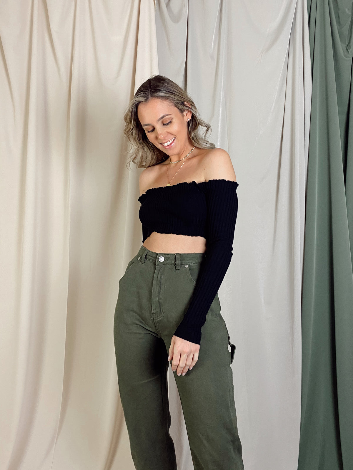 PORTIA OFF THE SHOULDER TOP