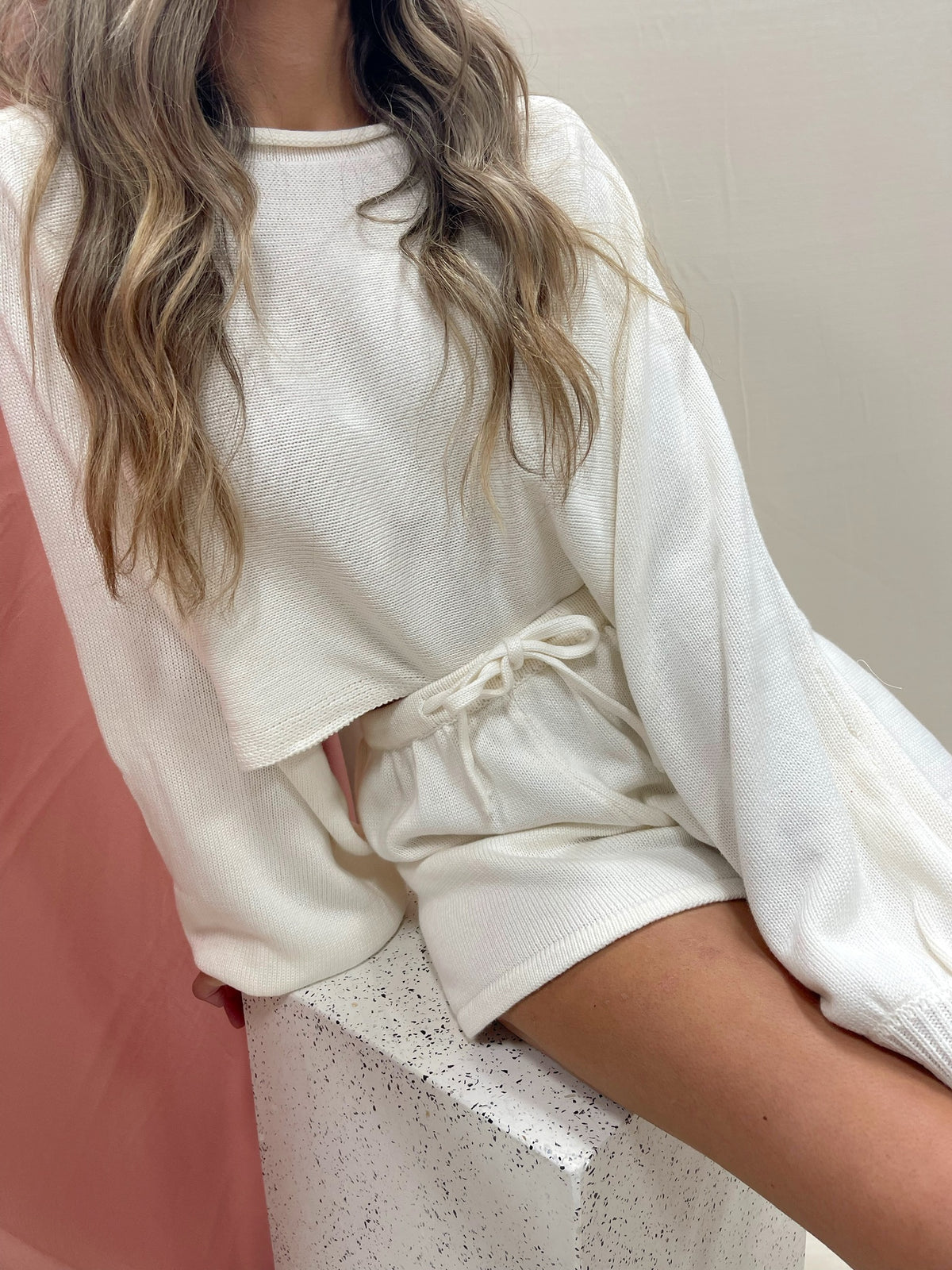 FRAY WHITE KNIT SET