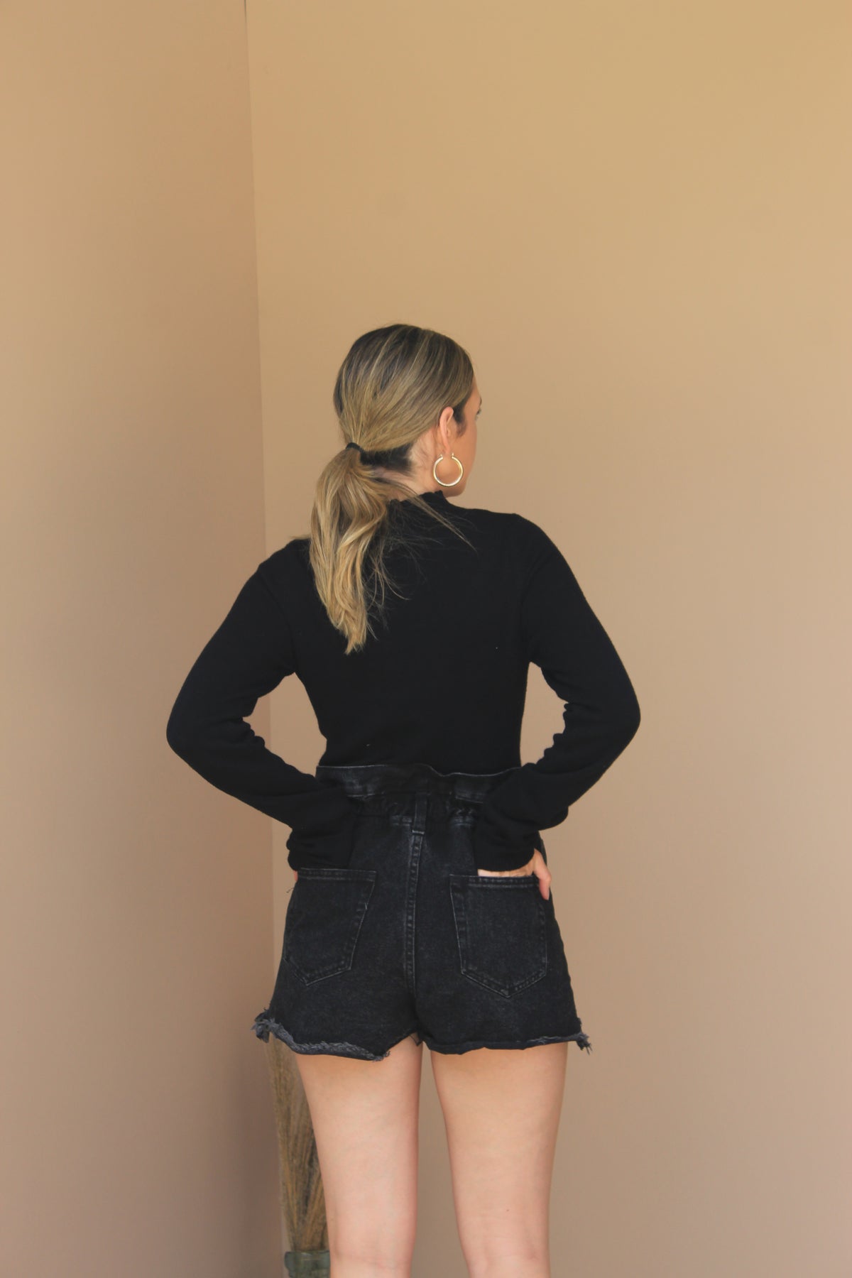 TANDRA BLACK SWEATER