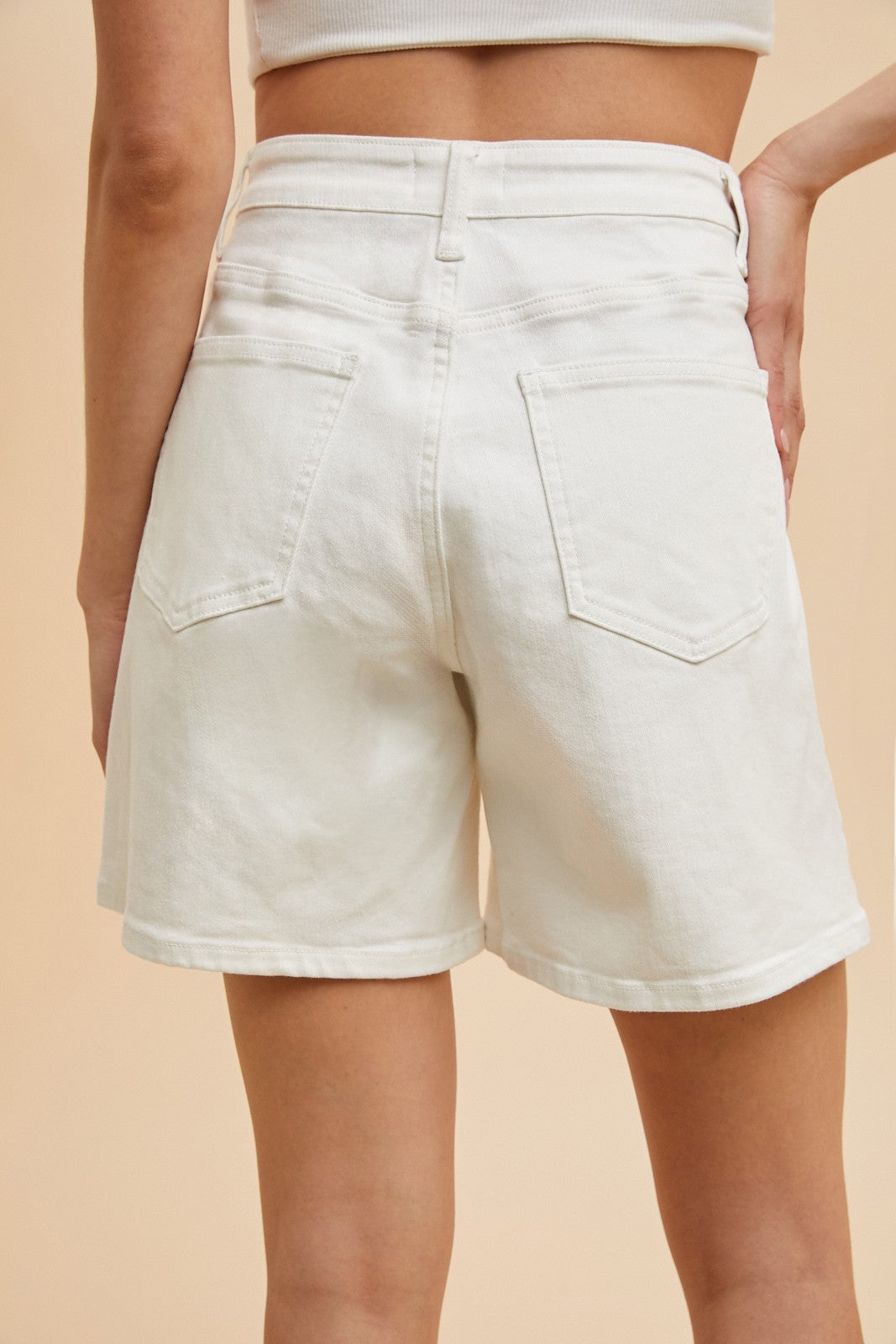 ALI SHORTS