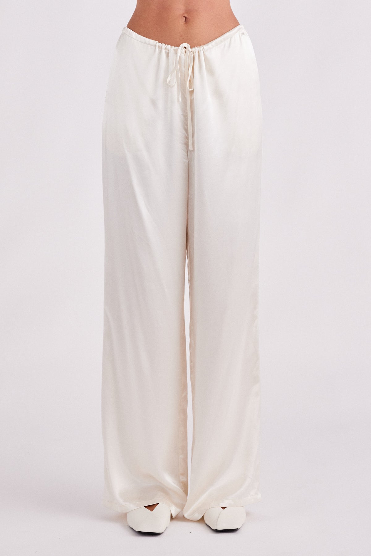 DOVE DRAPE TOP