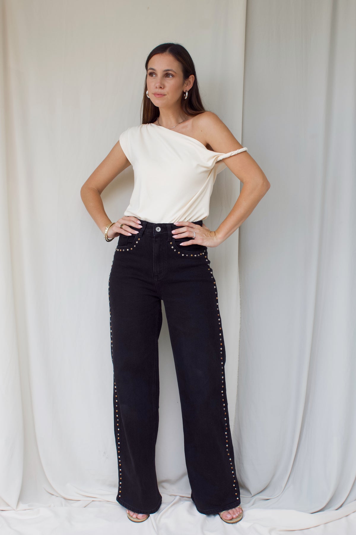 ARI JEANS