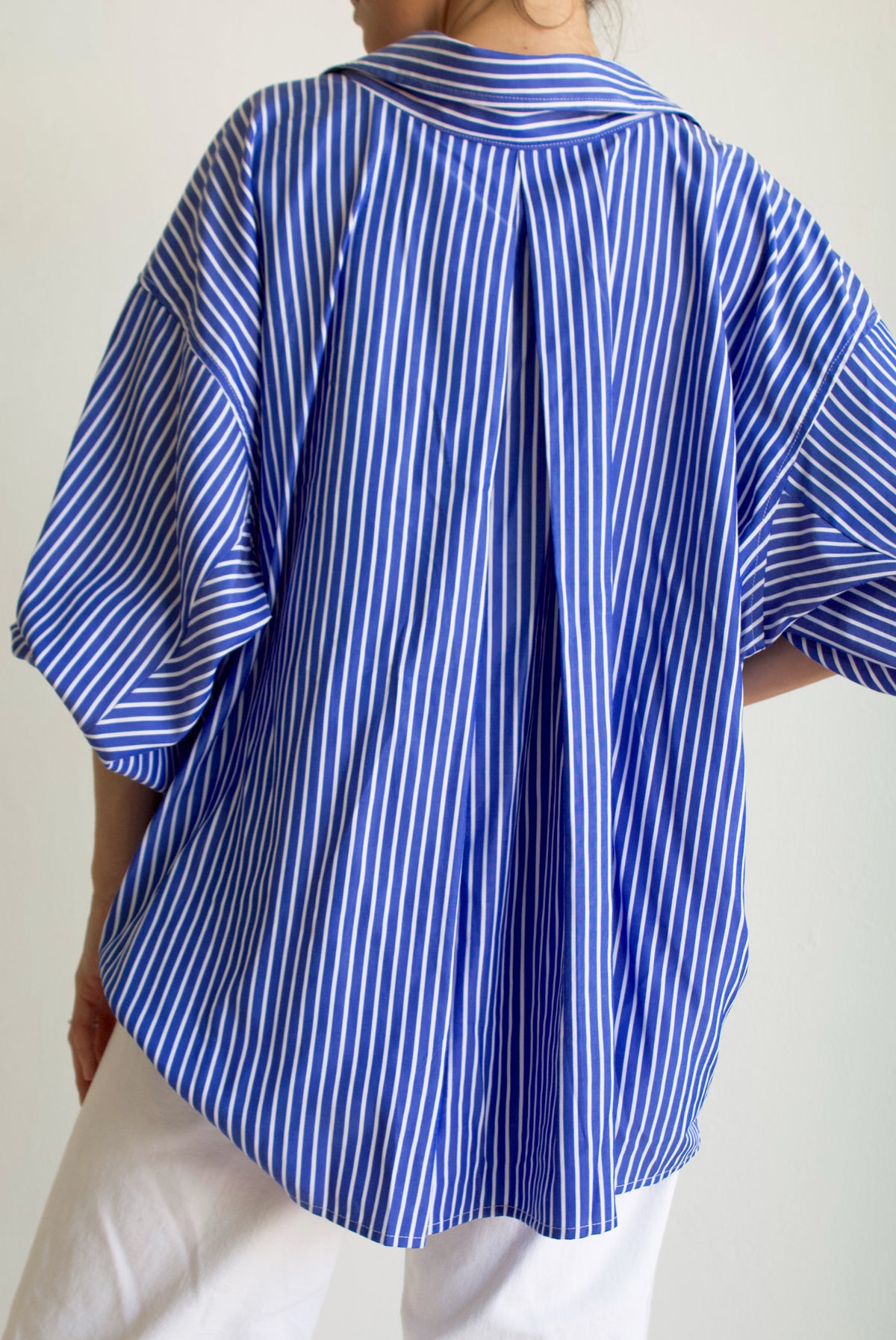 MIA BUTTON DOWN