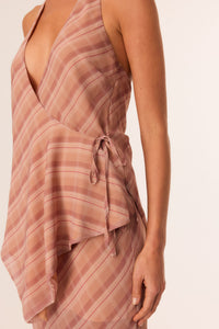 TAI WRAP TOP