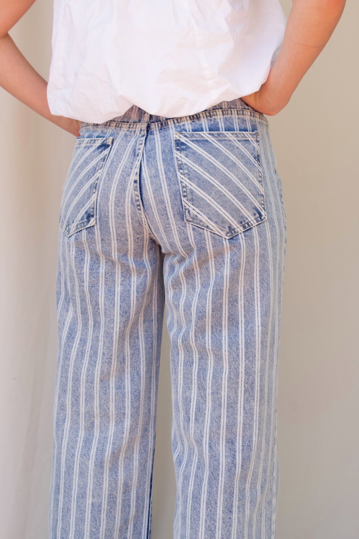 VANCE JEANS