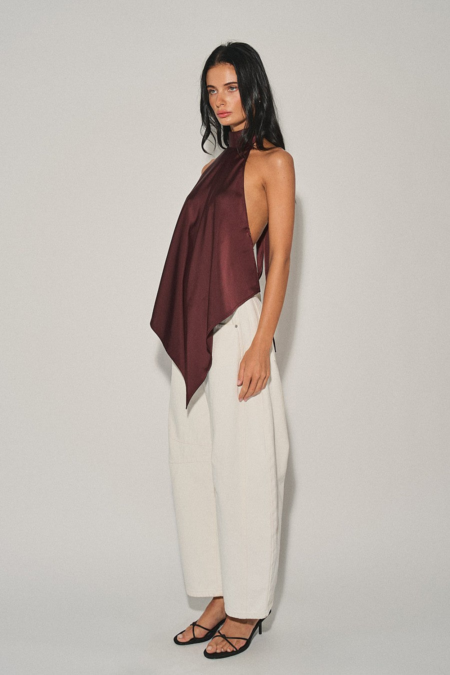 SARAI TOP