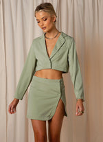 EASTSIDE BLAZER TOP SAGE