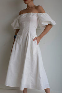 CARLA MAXI