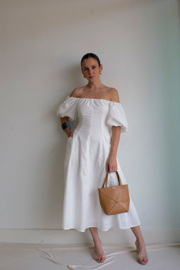 CARLA MAXI
