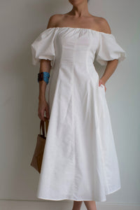 CARLA MAXI