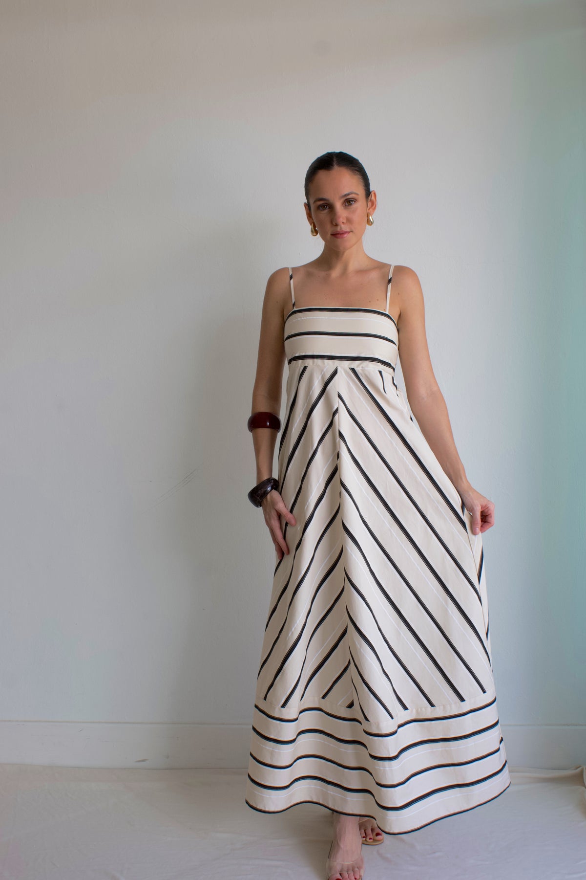 JULIA MAXI
