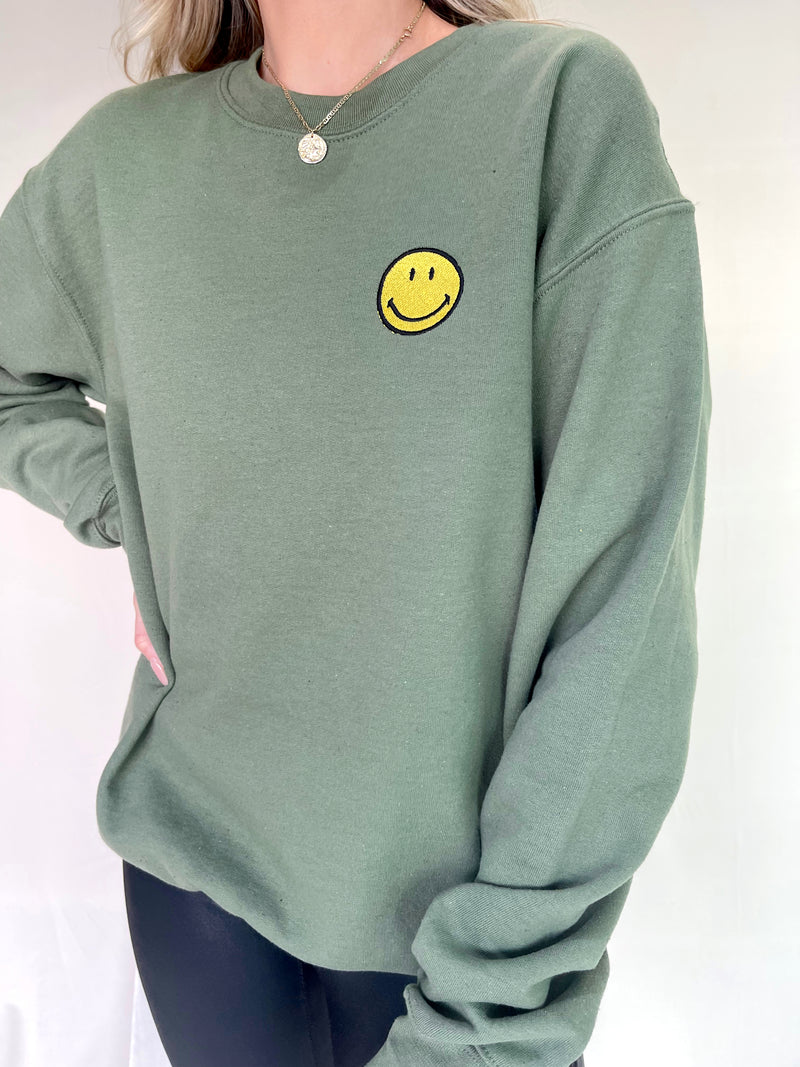 VANCE SMILE SWEATER