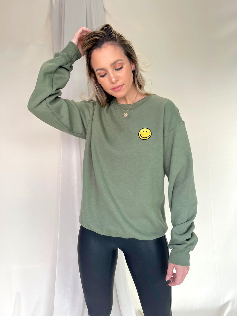 VANCE SMILE SWEATER