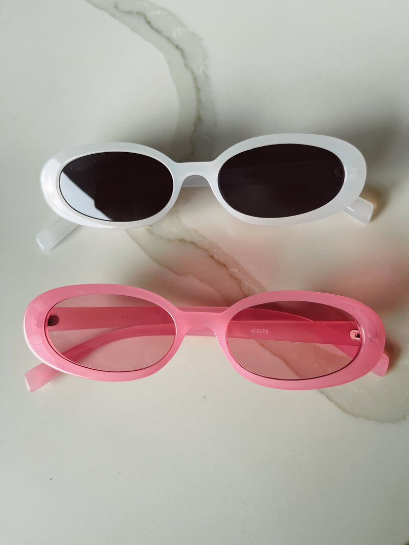 ROADTRIP SUNGLASSES WHITE