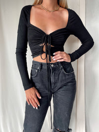 BANSLEY BLACK CROP TOP