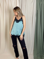 IN BETWEEN CAMI TOP