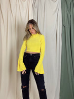 MACY YELLOW SWEATER