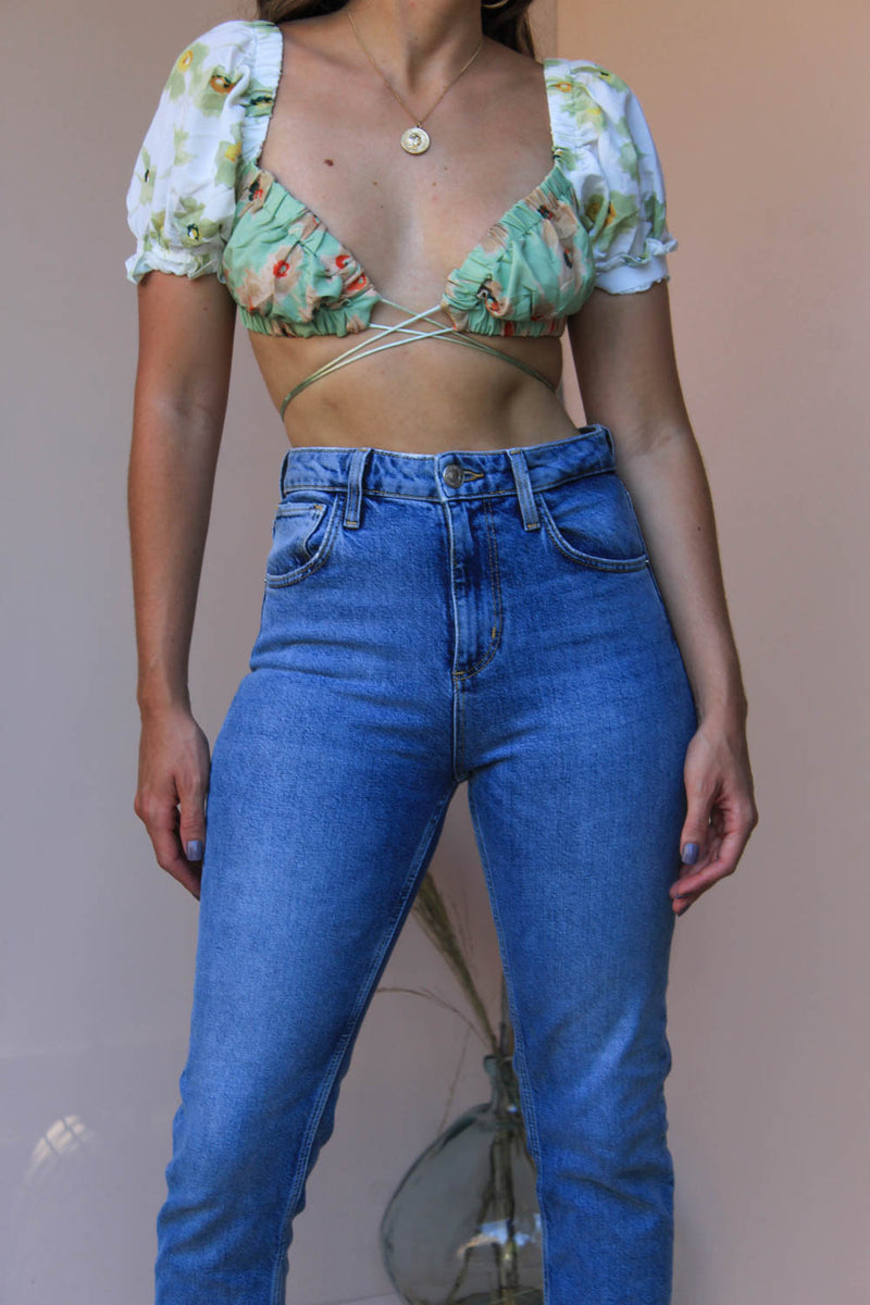 ORE FLORAL CROP TOP