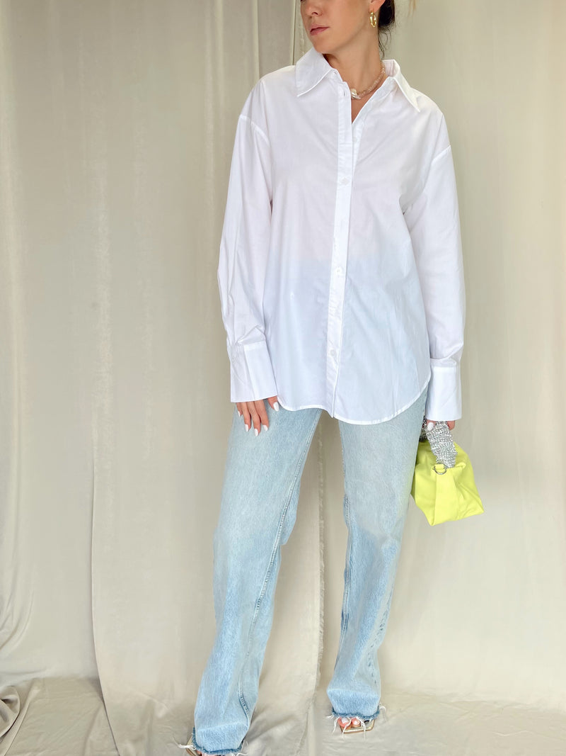CIA WHITE BUTTON DOWN