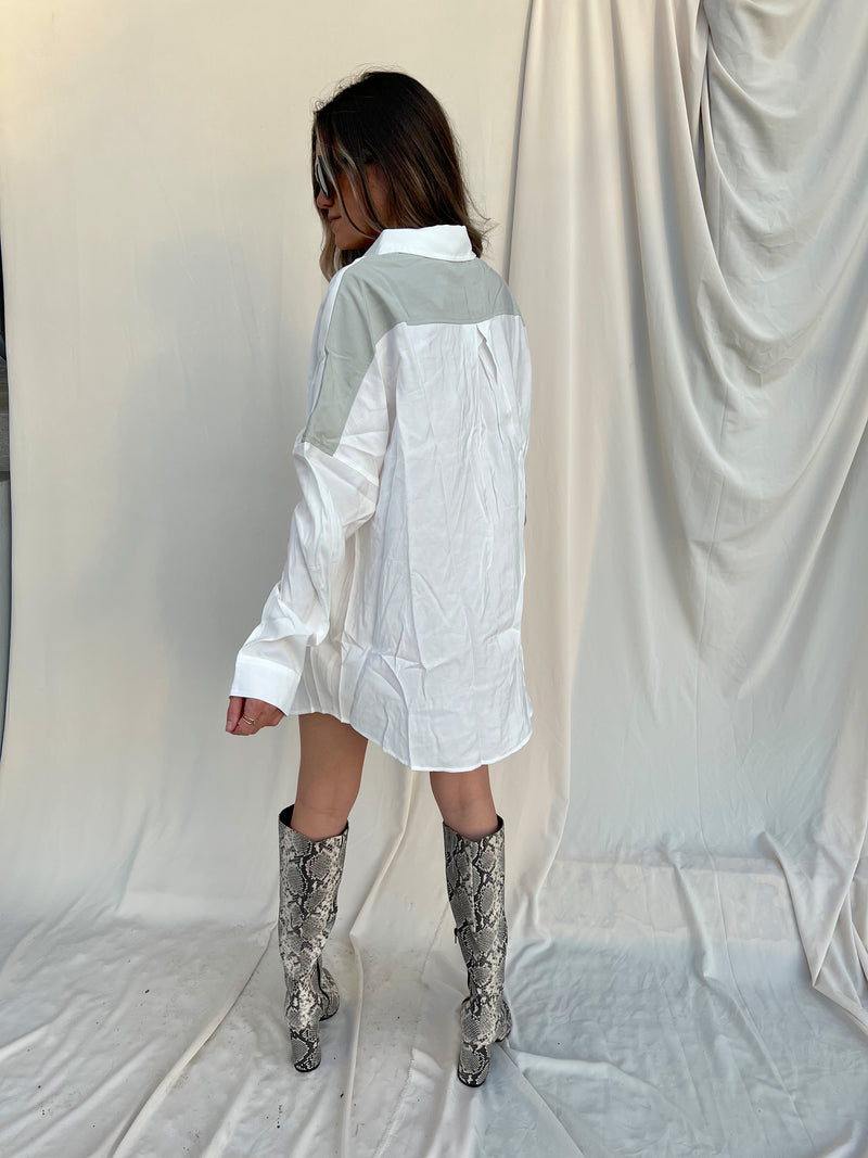 OASIS SAGE BUTTON DOWN