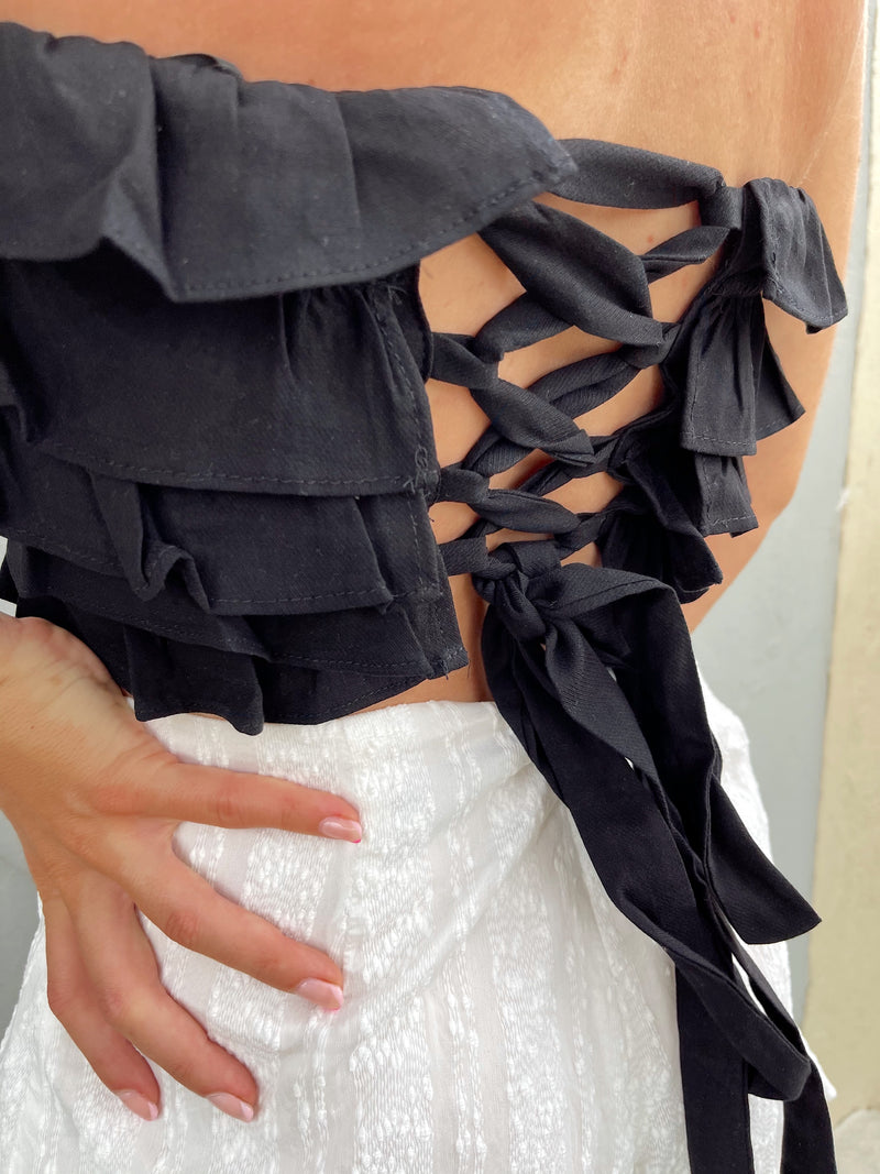 TILLY BLACK CROP TOP