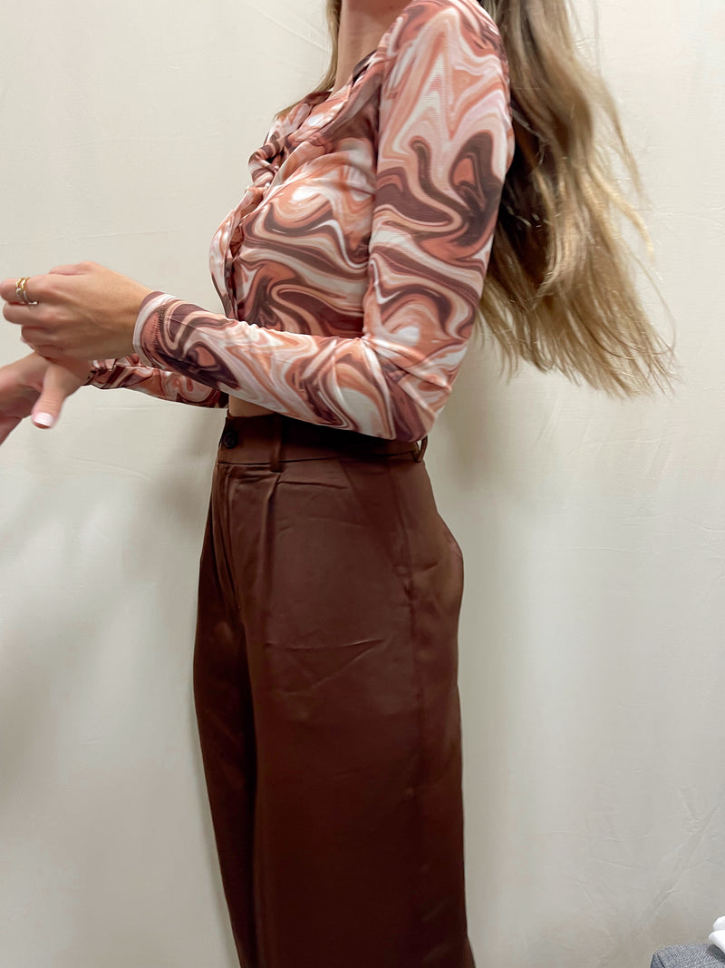 MORGAN WAVY MESH TOP